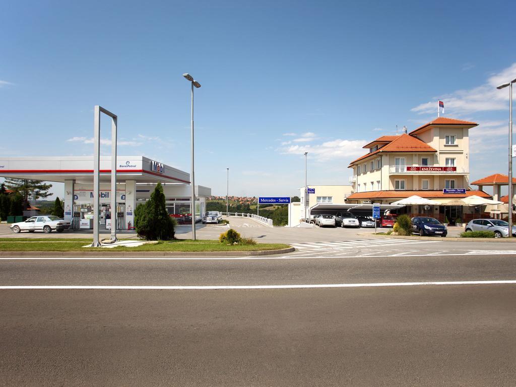 Hotel Knezevina Vranic  Exterior photo